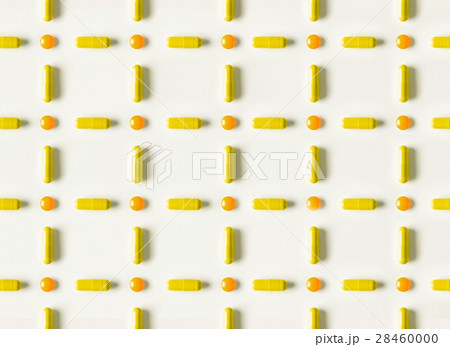 medical pills and capsules pattern on white medical pills and capsules pattern on white 28460000