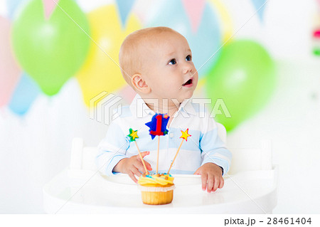 Little baby boy celebrating first birthday Little baby boy celebrating first birthday 28461404
