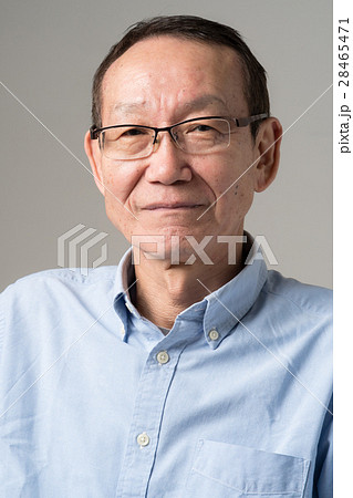 シニア男性ポートレート シニア男性ポートレート 28465471