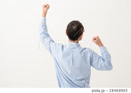 ガッツポーズ・シニア男性 28469905