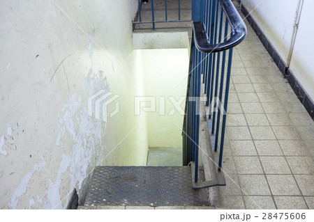 staircase in an building 28475606