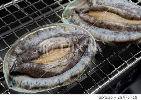 活アワビの網焼き 28475719