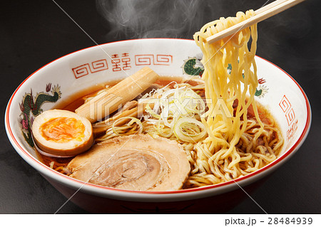 醤油ラーメン 28484939