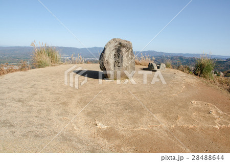 鶯塚古墳 28488644