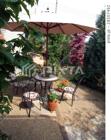 パラソル　ガーデン　囲い　オーニング 28507462