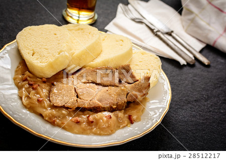 Dumpling cabbage pork Dumpling cabbage pork 28512217