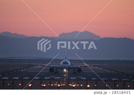 佐賀空港 28518435