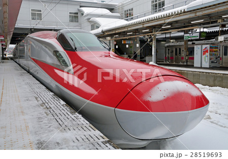 鉄道：秋田新幹線　こまち95号　角館駅にて 28519693