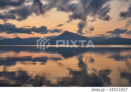 夕暮れの支笏湖 夕暮れの支笏湖 28521927