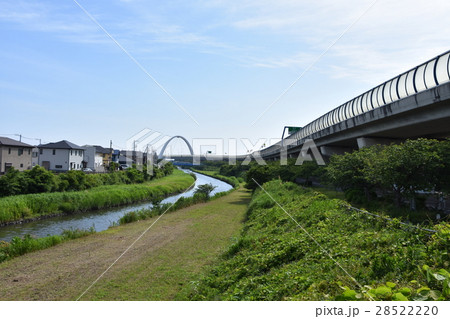 茅ヶ崎海岸料金所と小出川 茅ヶ崎海岸料金所と小出川 28522220