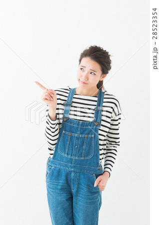 オーバーオール　女性 28523354