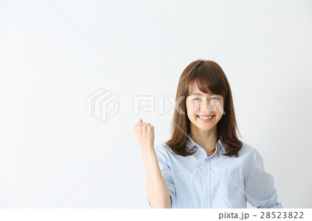ガッツポーズ　　 28523822