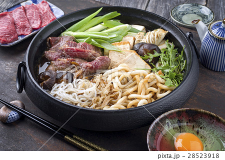 Sukiyaki in traditional Cast Iron Pot 28523918
