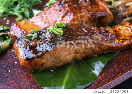 Salmon Teriyaki on Banana Leaf 28524503