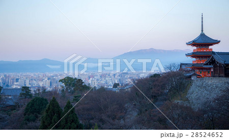 12月31日の清水寺と塔 12月31日の清水寺と塔 28524652