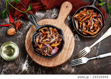 fried mushroom fried mushroom 28526849