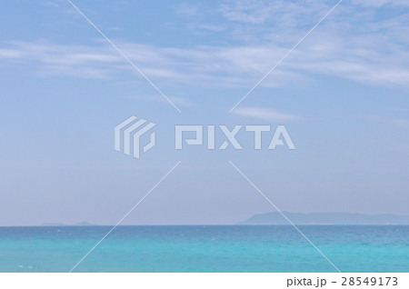美しい海、サンゴ礁の海、タイ王国パタヤ近郊ラン島の海 28549173