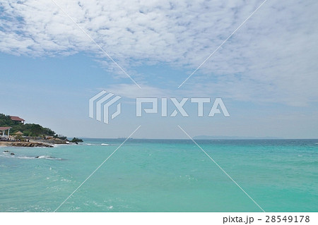 タイ王国パタヤ近郊ラン島ティエンビーチ タイ王国パタヤ近郊ラン島ティエンビーチ 28549178