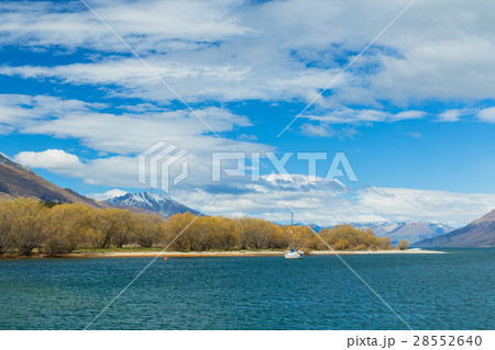 ニュージーランド　グレノーキーの風景 28552640