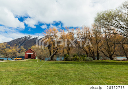 ニュージーランド　グレノーキーの風景 28552733