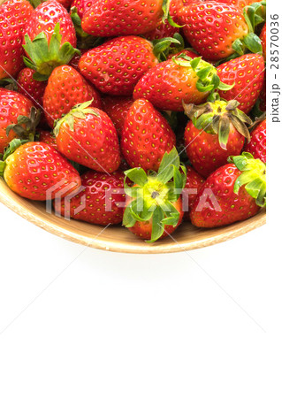 Strawberry 28570036