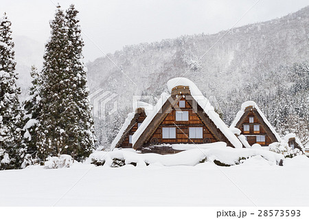 岐阜_白川郷雪景色 28573593