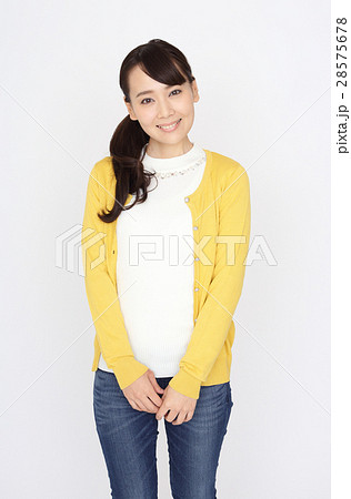 女性ポートレート 28575678