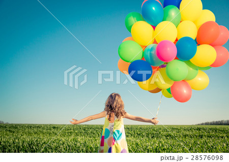Child in spring 28576098