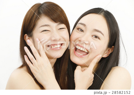 2人の女性 ビューティショット 2人の女性 ビューティショット 28582152