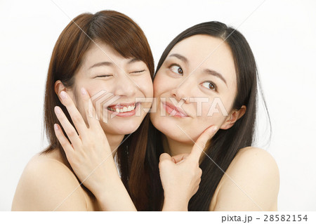 2人の女性 ビューティショット 2人の女性 ビューティショット 28582154