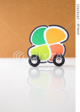 高齢ドライバーイメージ 高齢ドライバーイメージ 28582922