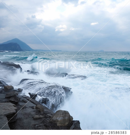 海沿い 沿岸 沖合 28586383