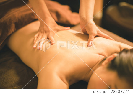 body care　撮影協力： 3BエステサロンLuki'A（麻布十番） 28588274