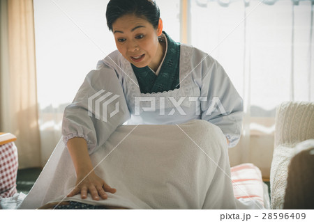 woman during pregnancy or shortly after childbirth woman during pregnancy or shortly after childbirth 28596409