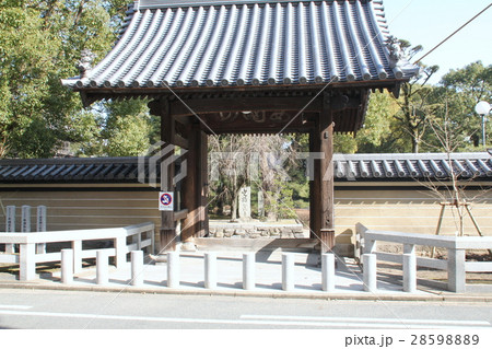聖福寺勅使門（福岡市） 28598889