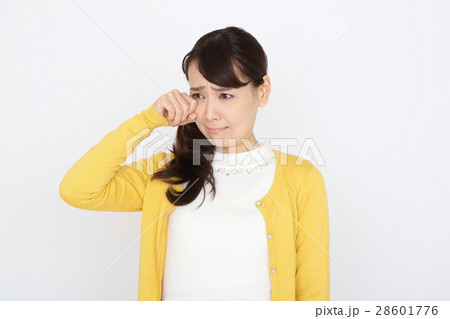泣く 28601776