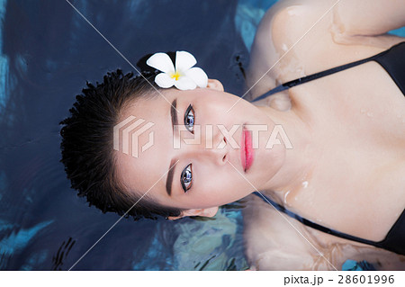 Attractive young asia woman floating 28601996