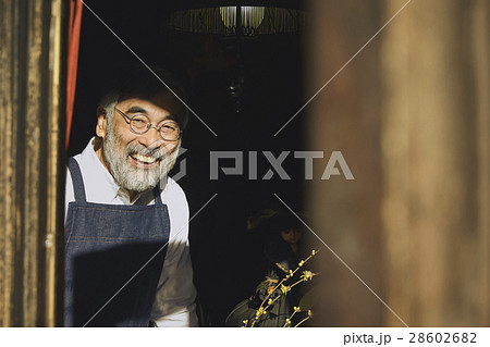 男性 ポートレート 男性 ポートレート 28602682