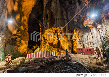 Interior of Batu Caves in Kuala Lumpur, Malaysia 28603473