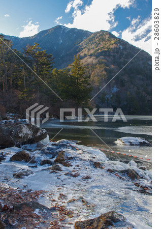 奥日光 初冬の湯ノ湖 奥日光 初冬の湯ノ湖 28603829