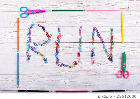 Clips make word 'run' in a frame 28612600