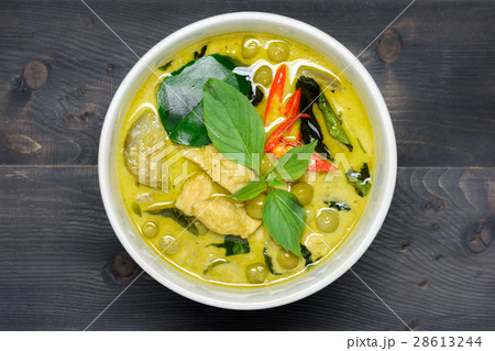 green curry with chicken 28613244
