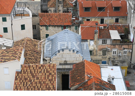 世界遺産 ディオクレティアヌス宮殿 鐘楼から撮影した洗礼堂 世界遺産 ディオクレティアヌス宮殿 鐘楼から撮影した洗礼堂 28615008