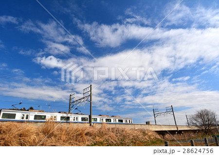 北総鉄道、北総7300形、青空、雲 28624756