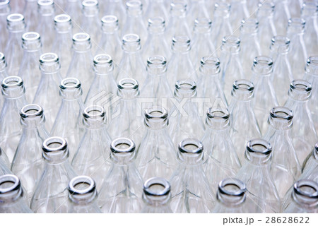 Lots of glass bottles 28628622