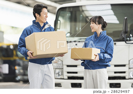 運送業者 運送業者 28629497