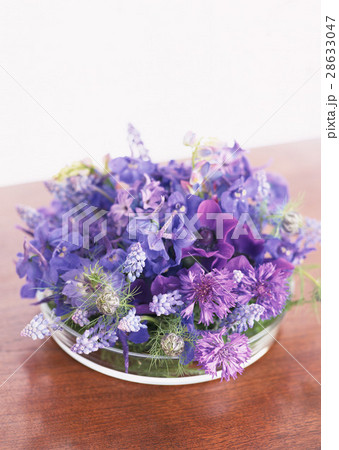 フラワーアレンジメント 28633047