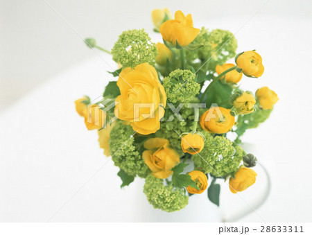 フラワーアレンジメント 28633311
