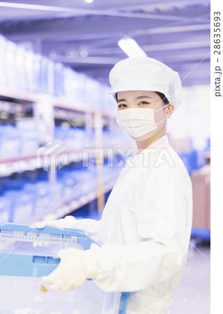 運送業者 28635693