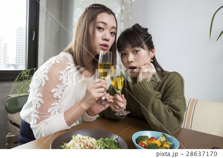 女子会　ポートレート 28637170